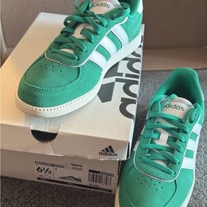 Adidas Classic Green and White Sneakers